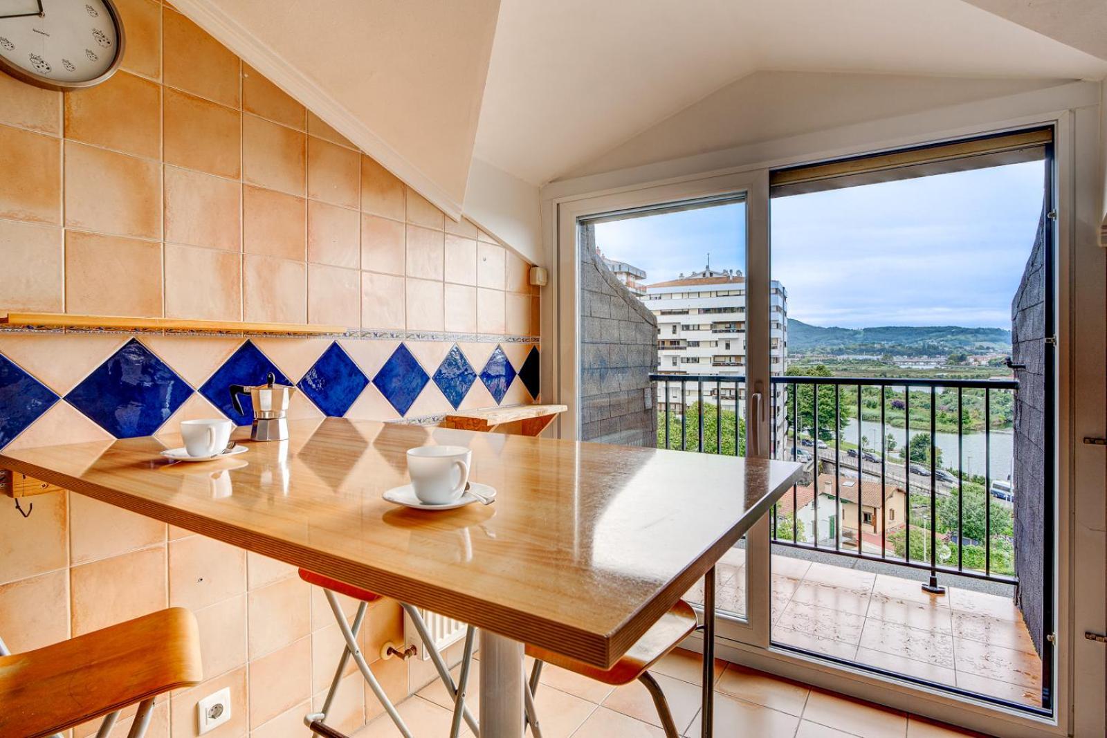 Luminoso Atico Con Terraza, Irun, Parking, 4Pax Apartment Luaran gambar