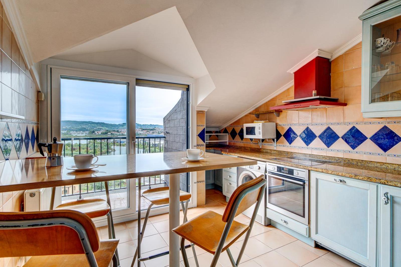 Luminoso Atico Con Terraza, Irun, Parking, 4Pax Apartment Luaran gambar