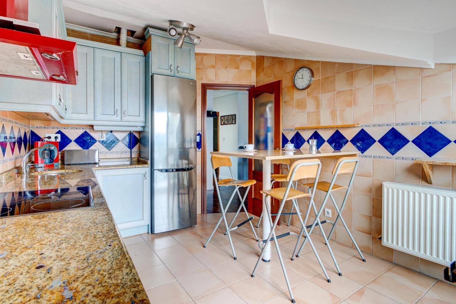 Luminoso Atico Con Terraza, Irun, Parking, 4Pax Apartment Luaran gambar