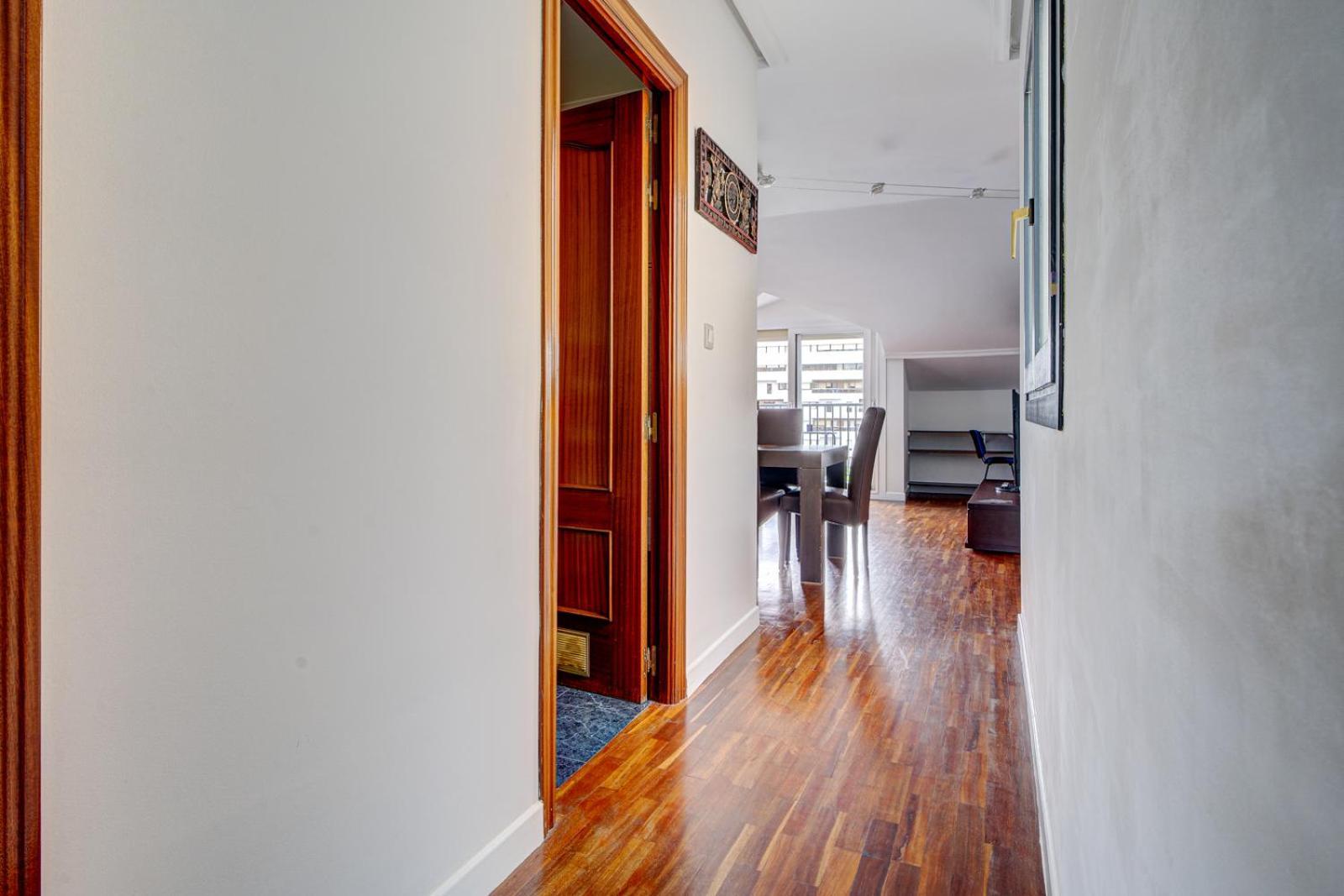 Luminoso Atico Con Terraza, Irun, Parking, 4Pax Apartment Luaran gambar